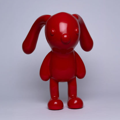 Figura decorativa de conejo alto rojo