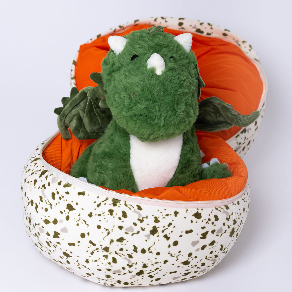 Dragon en su huevo moteado